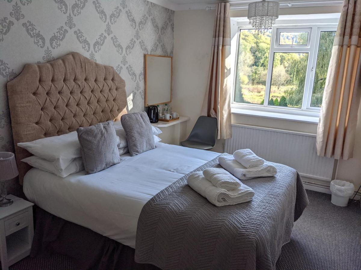 The Paddocks Hotel 사이몬즈얏 외부 사진