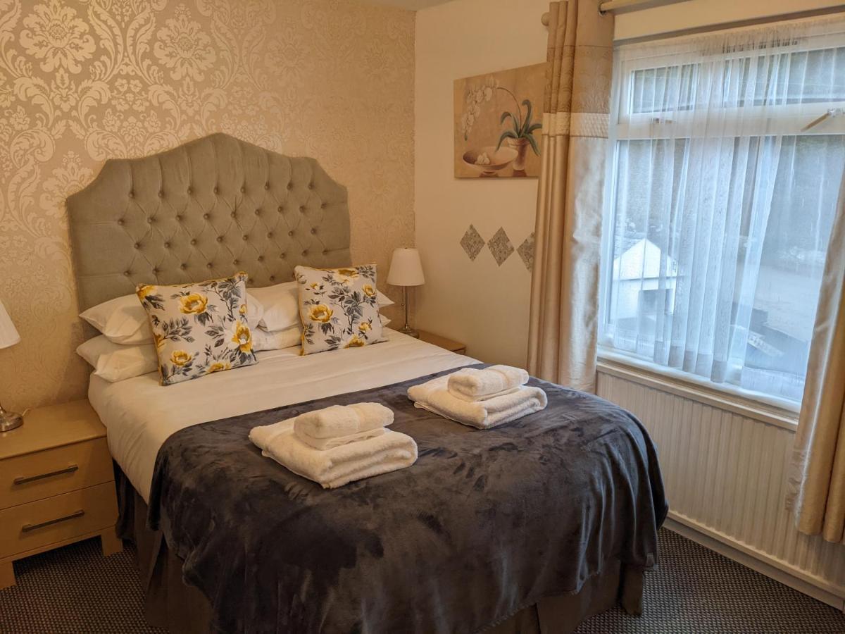 The Paddocks Hotel 사이몬즈얏 외부 사진