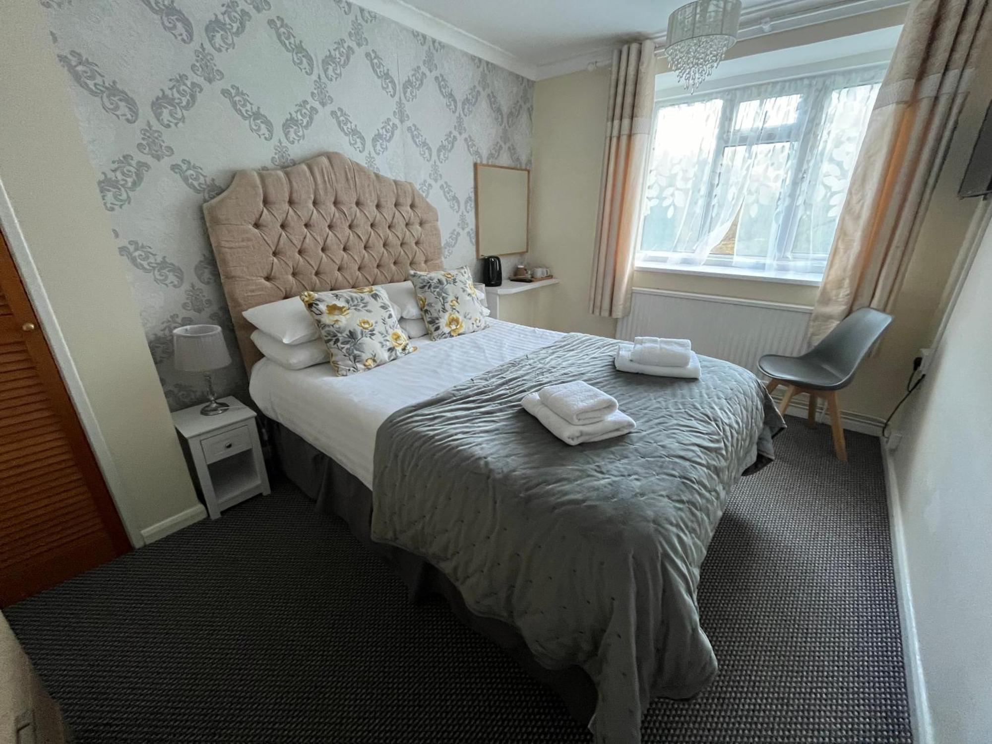 The Paddocks Hotel 사이몬즈얏 외부 사진