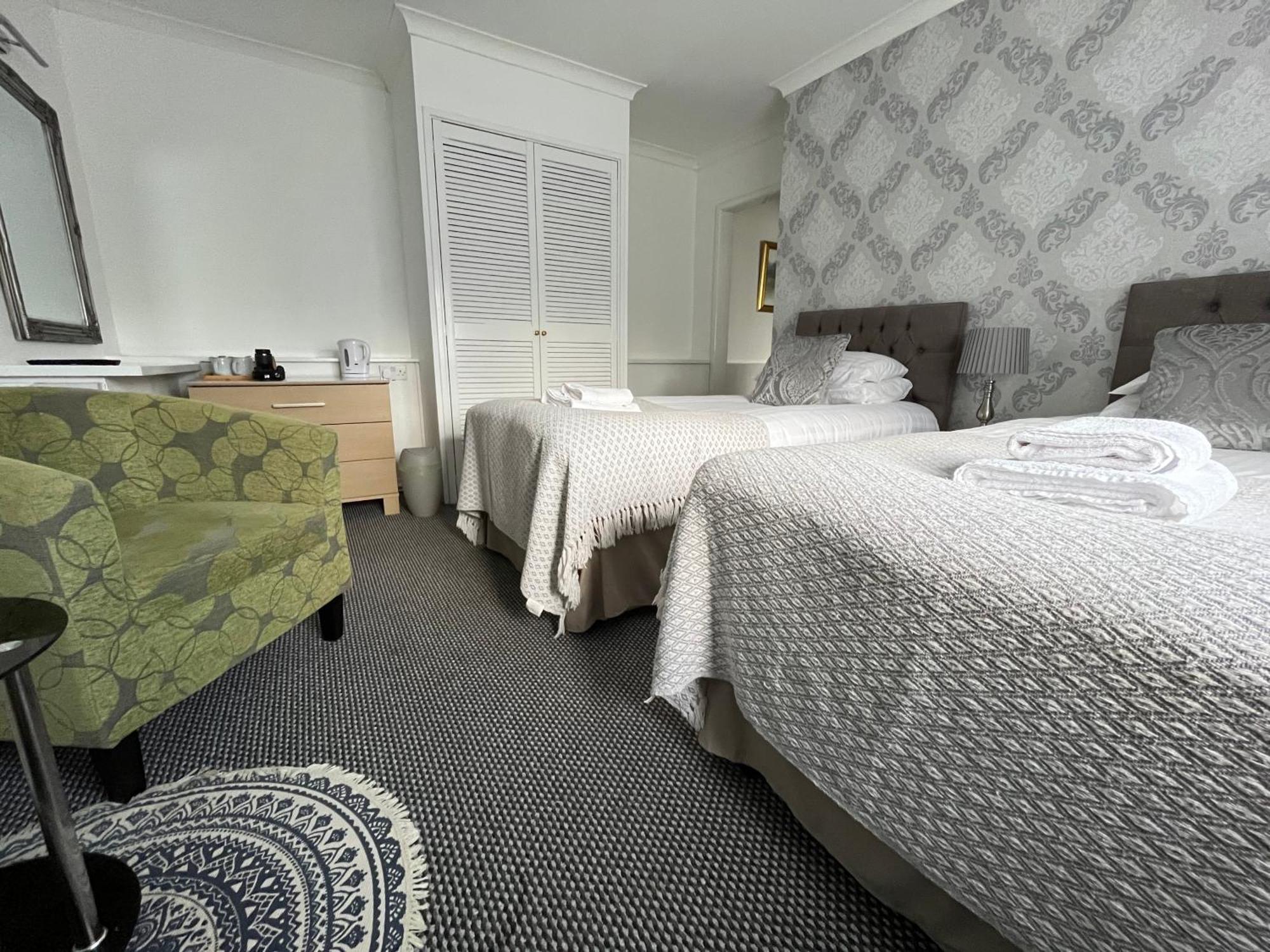 The Paddocks Hotel 사이몬즈얏 외부 사진