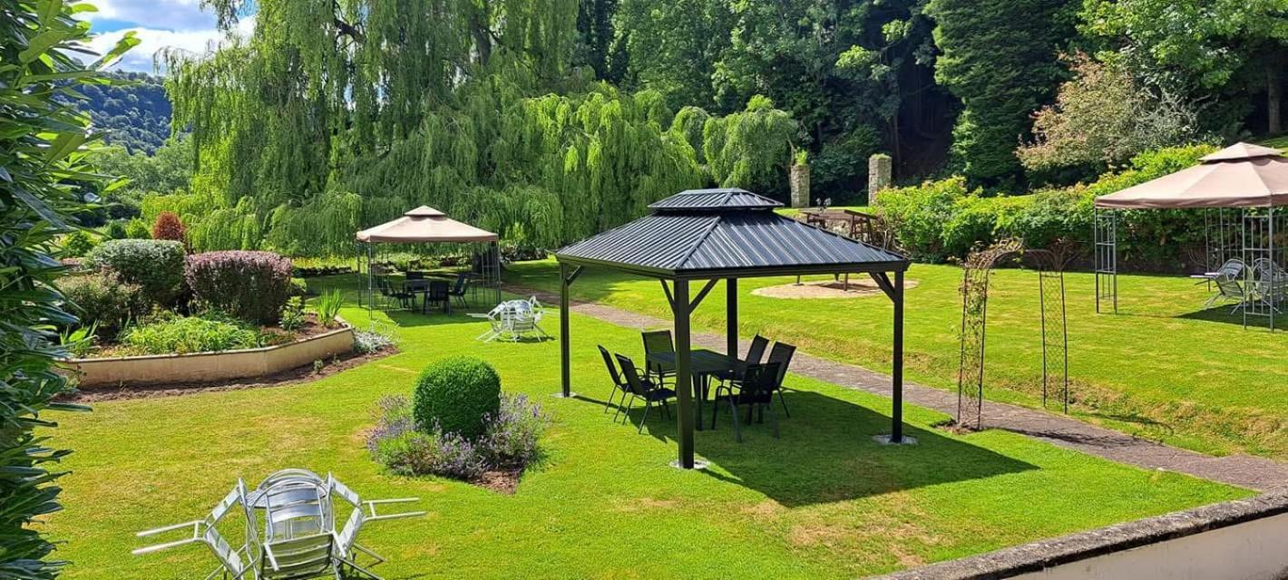The Paddocks Hotel 사이몬즈얏 외부 사진