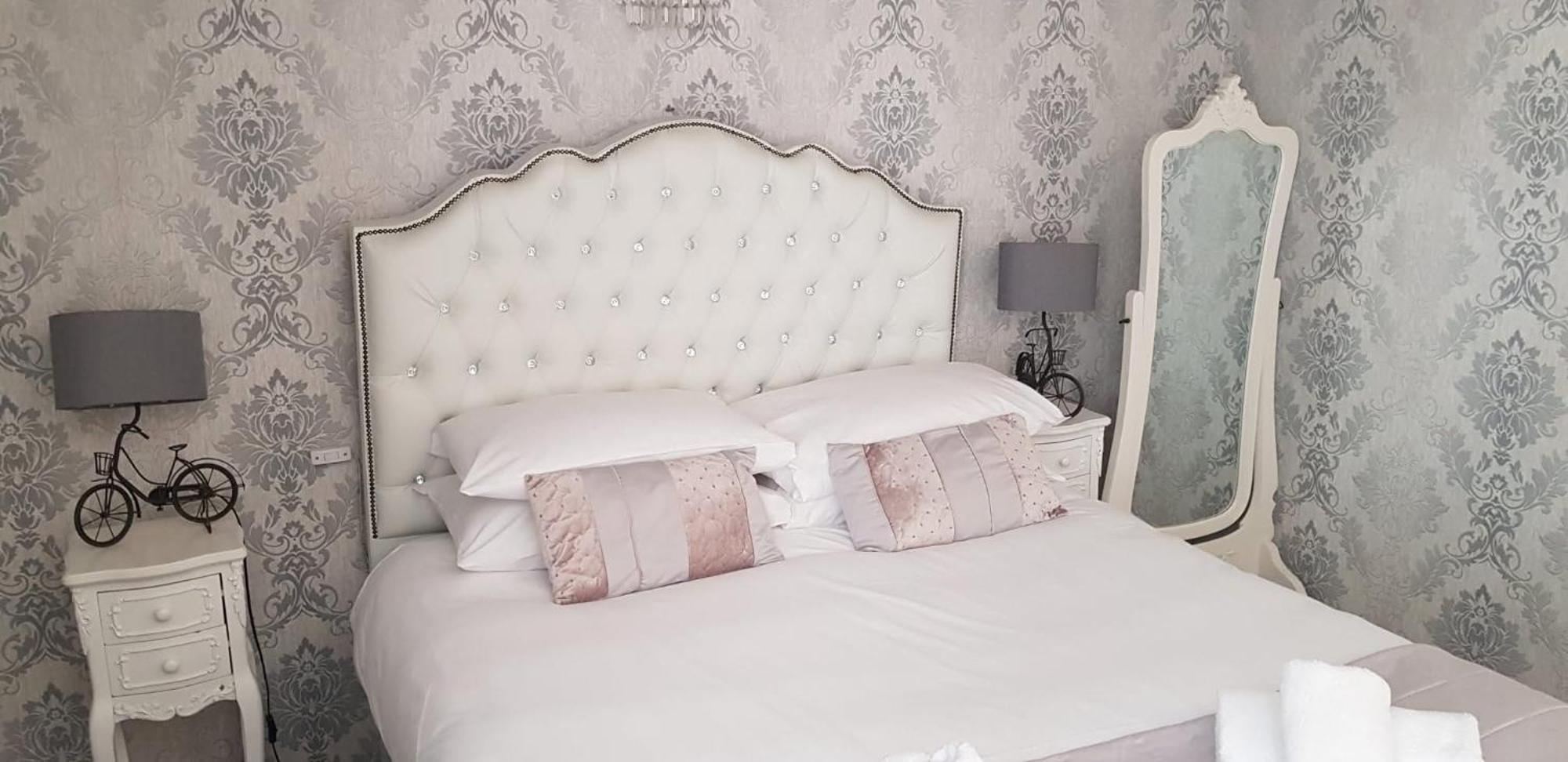 The Paddocks Hotel 사이몬즈얏 외부 사진